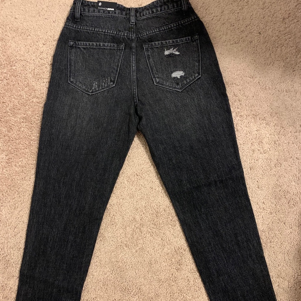 Jeans - Picture 2 of 2